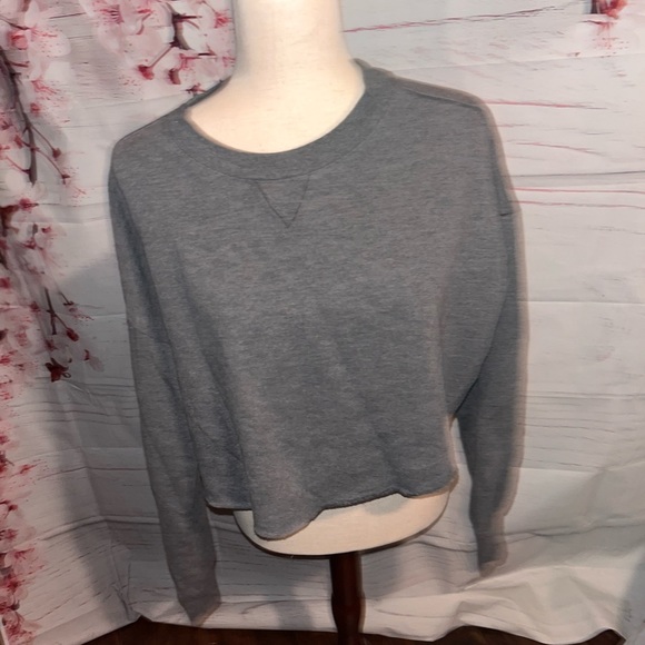 Crop sweater - Picture 1 of 4
